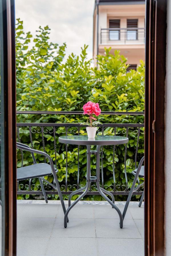 Apartments Serafimoski Ohrid Bagian luar foto